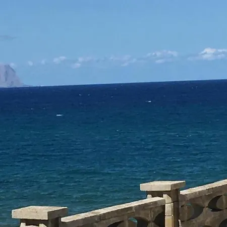 بيت للعطل La Finestra Sul Mare Piano Terra ترابيتو